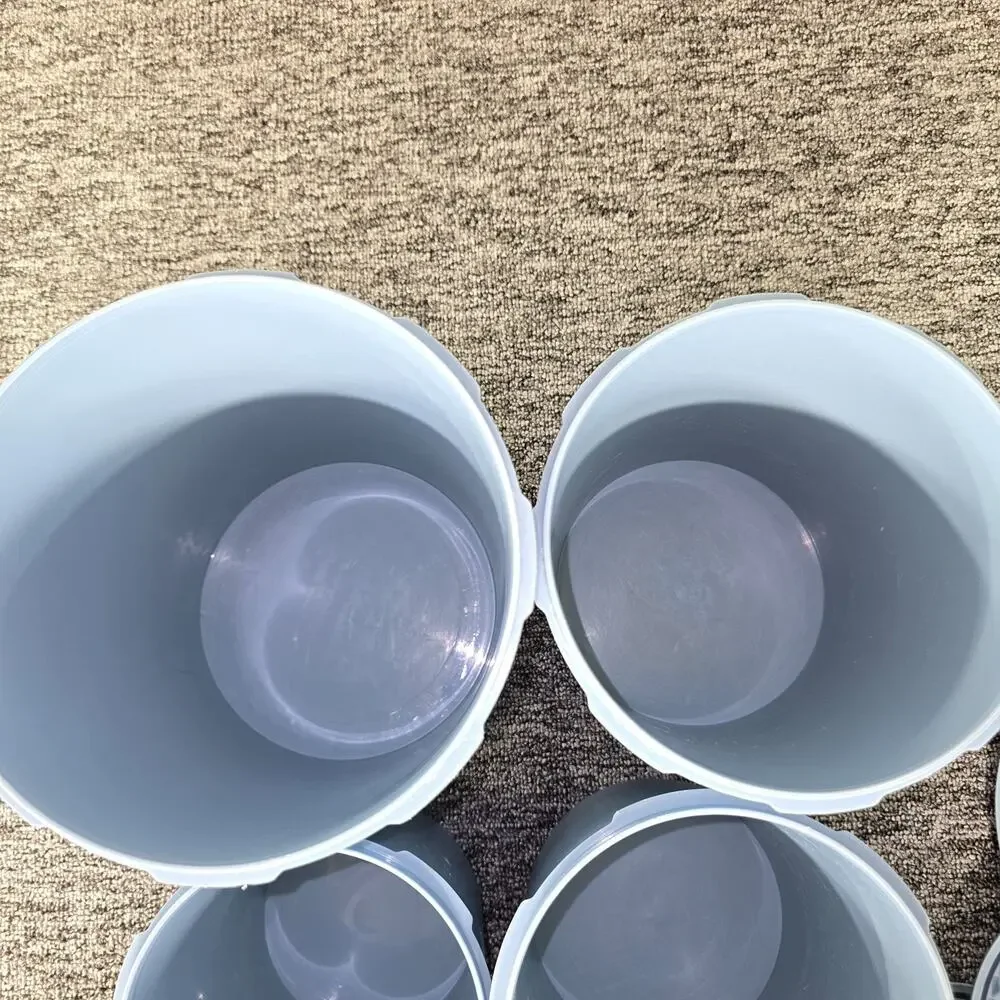 VTG Tupperware Servalier Nesting Canister Set of 5 Country Blue 5 Lids 1 Cracked